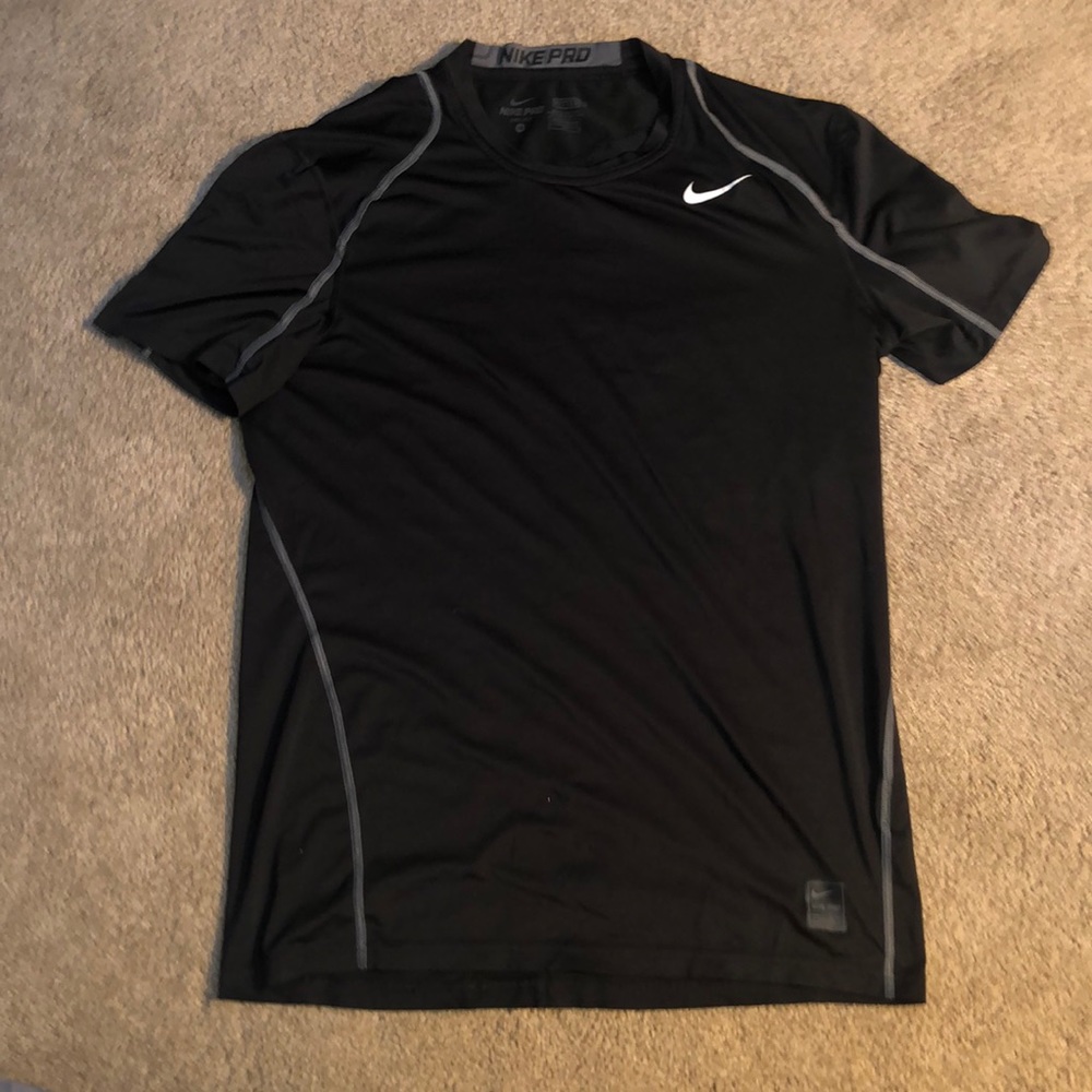 Men’s medium Nike Pro Athletic Shirt